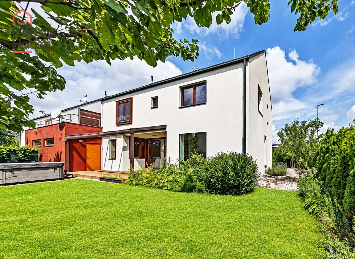 Prodej rodinného domu 200 m², pozemek 408 m²